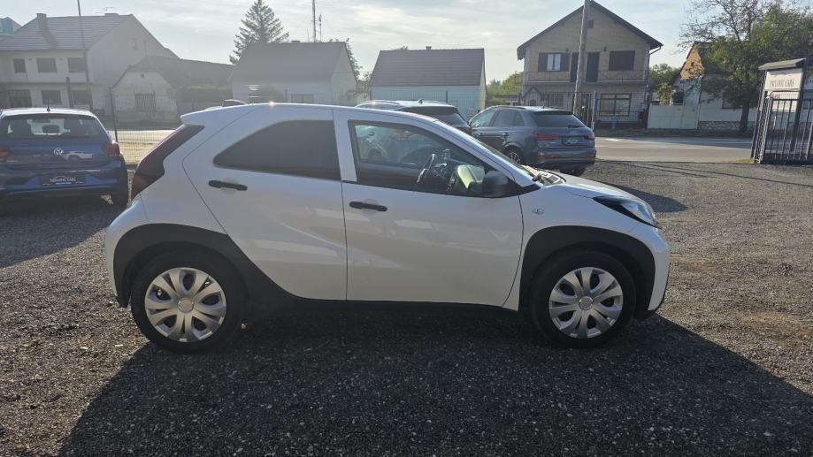 Toyota Aygo X 1.0, fotografija 6