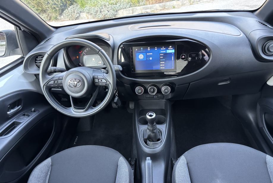 TOYOTA Aygo X 1.0 VVT-i 72 Dynamic, fotografija 15