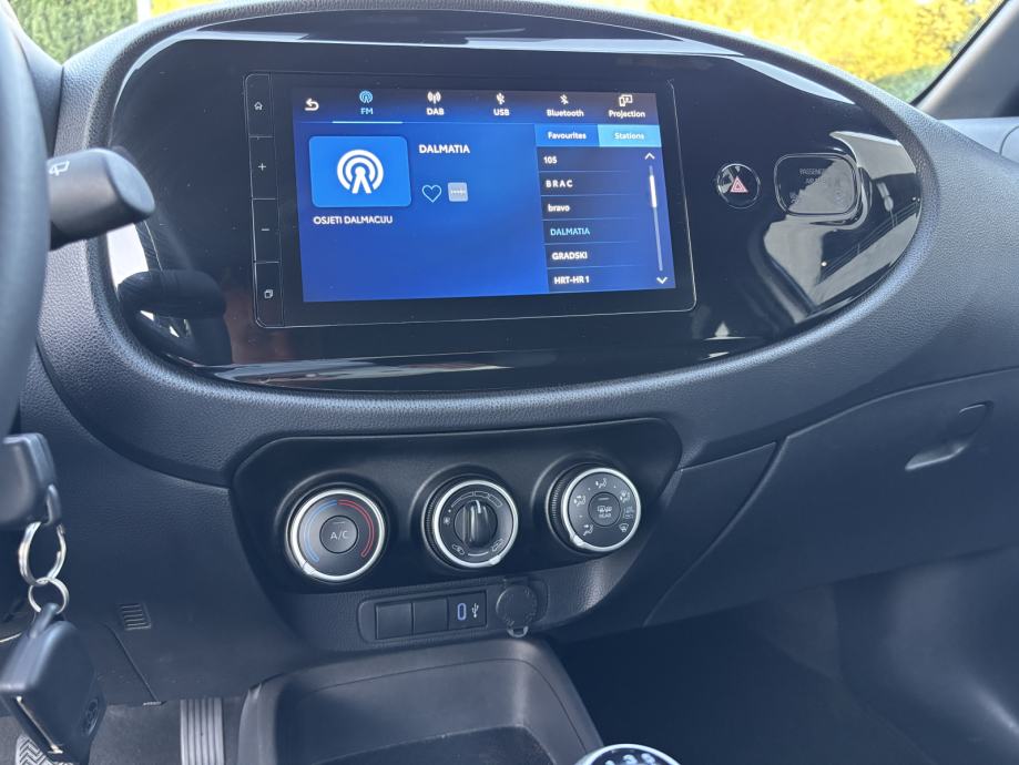 TOYOTA Aygo X 1.0 VVT-i 72 Dynamic, fotografija 18