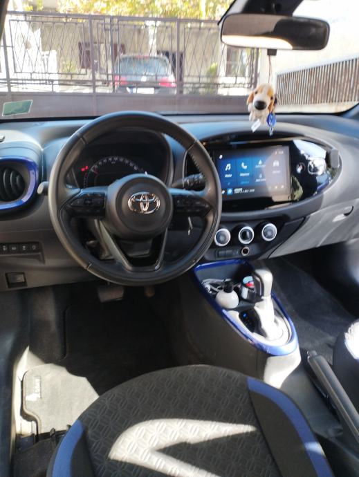 Toyota Aygo X AYGO X automatik, fotografija 11