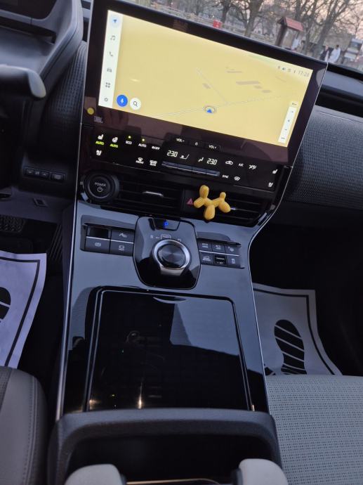Toyota bZ4X AWD STYLE automatik, fotografija 14