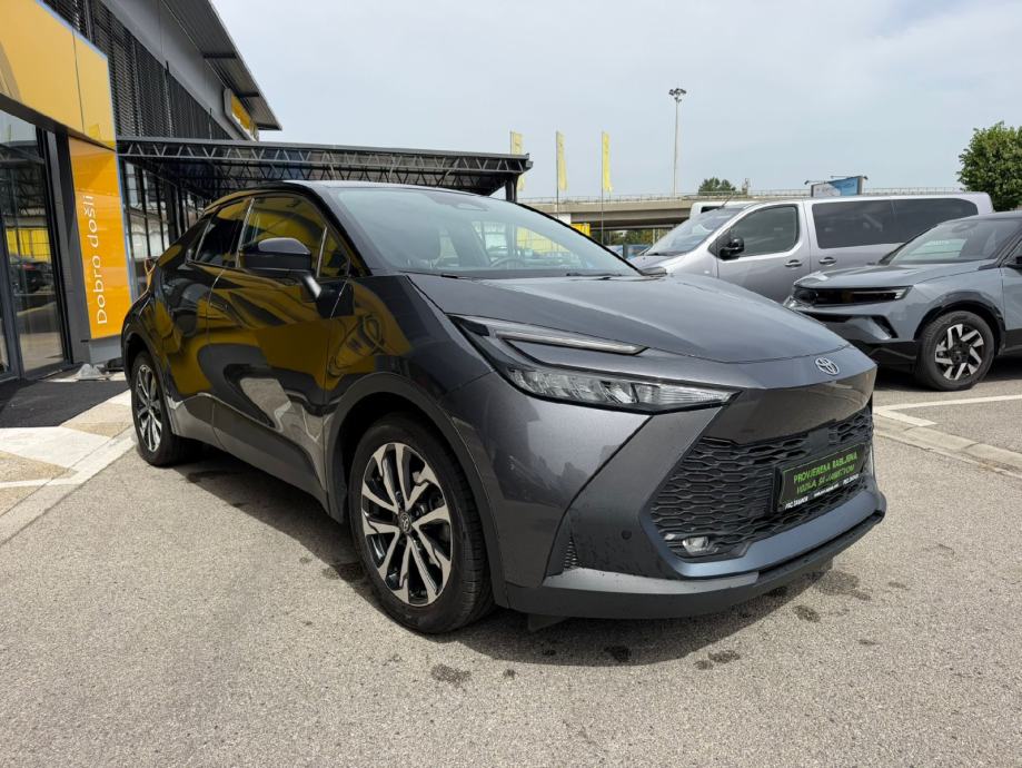 Toyota C-HR 1.8 ACTIVE DRIVE 72kW - Provjerena rabljena vozila!, fotografija 7