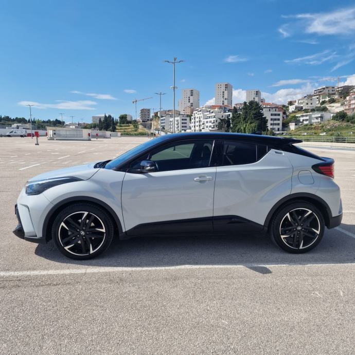 Toyota C-HR 1,8 GR Sport automatik, fotografija 2