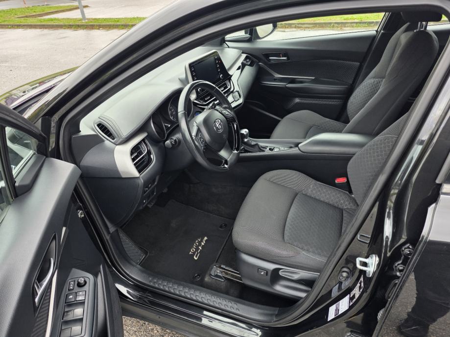 Toyota C-HR 1,8 Hybrid, 2021 god, 85000 km, Relax jamstvo, fotografija 11