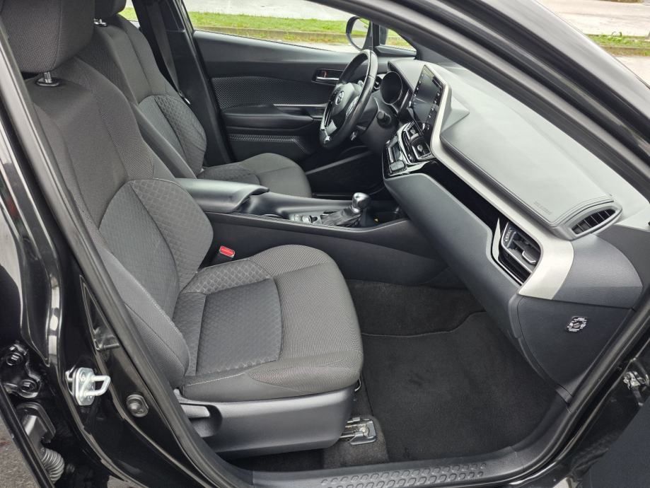 Toyota C-HR 1,8 Hybrid, 2021 god, 85000 km, Relax jamstvo, fotografija 12