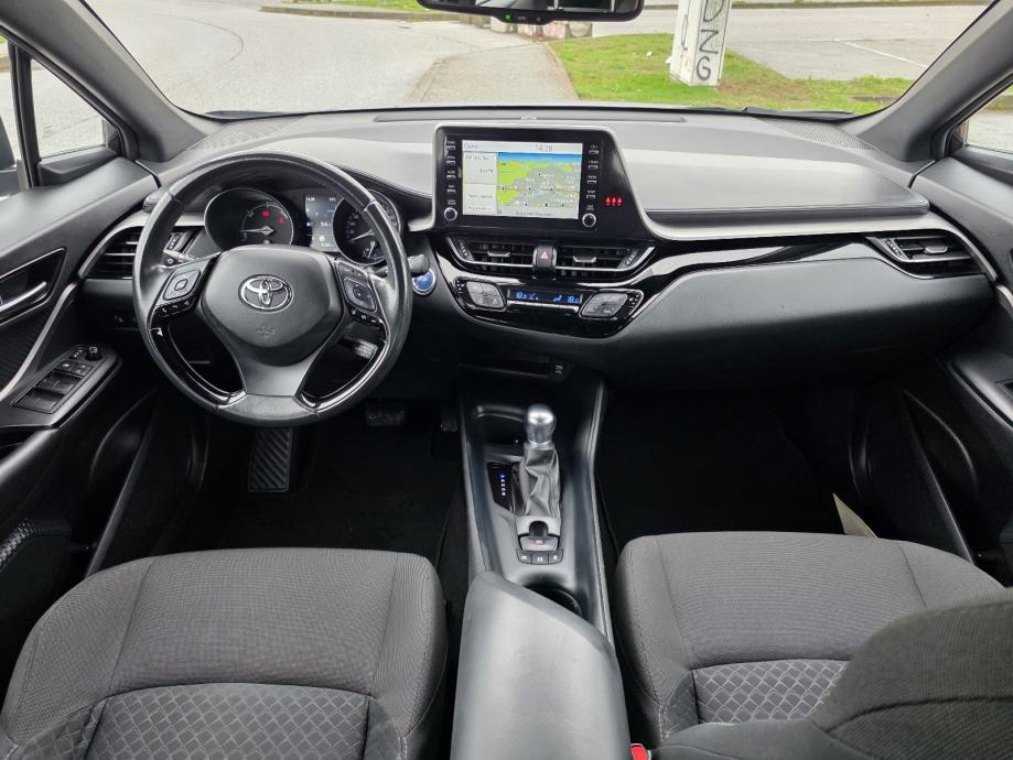 Toyota C-HR 1,8 Hybrid, 2021 god, 85000 km, Relax jamstvo, fotografija 14