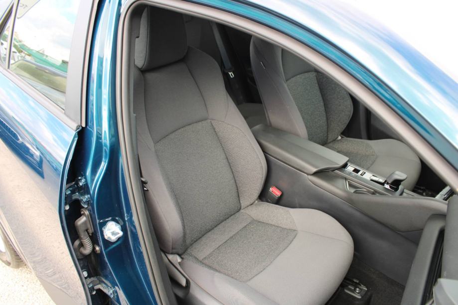 Toyota C-HR 1.8 Hybrid AUTOMATIK Dynamic *LED, KAMERA*, fotografija 12