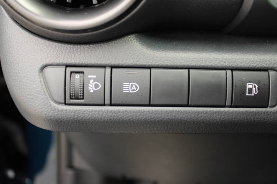 Toyota C-HR 1.8 Hybrid AUTOMATIK Dynamic *LED, KAMERA*, fotografija 18