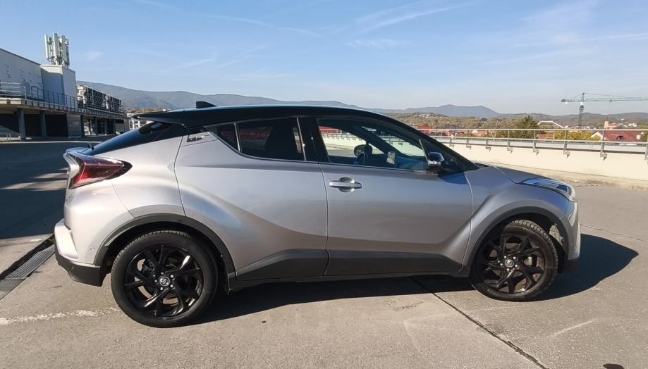 Toyota C-HR 1,8 Hybrid Dynamic***AKCIJA**, fotografija 5