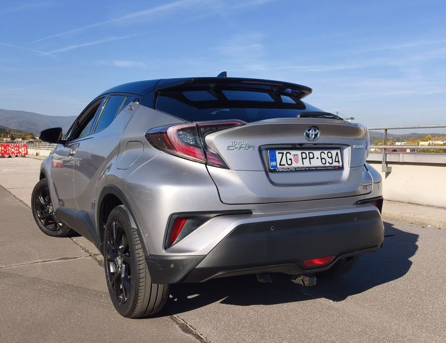 Toyota C-HR 1,8 Hybrid Dynamic***AKCIJA**, fotografija 13