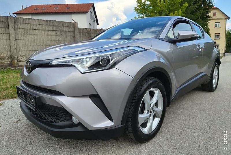 Toyota C-HR 1,8 VVT-i 72000 km, fotografija 6