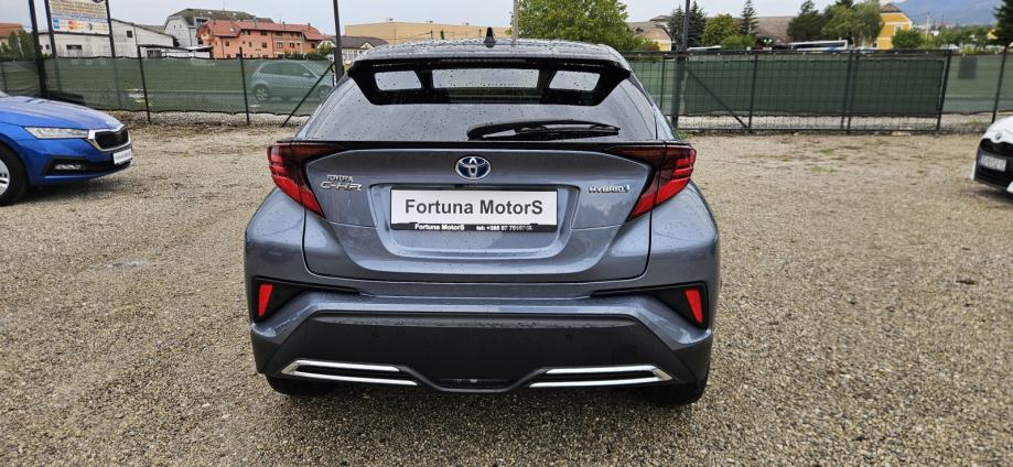 Toyota C-HR 2.0 135kWt * Kamera* Android Apple * FUL OPREMA, fotografija 6