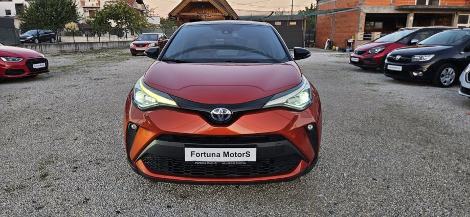 Toyota C-HR 2.0 135kWt * Kamera* JBL * Full Oprema, fotografija 2