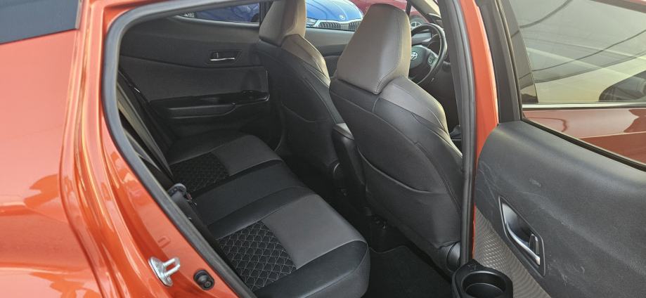 Toyota C-HR 2.0 135kWt * Kamera* JBL * Full Oprema, fotografija 16