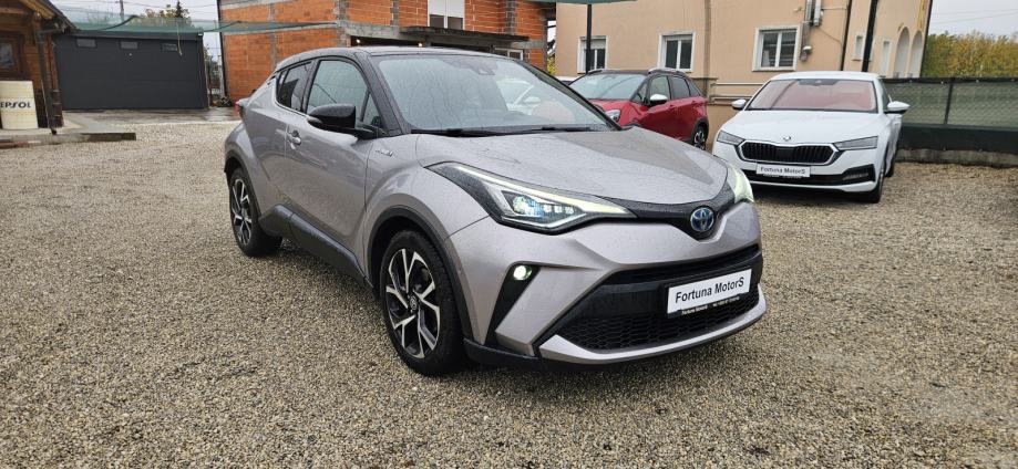 Toyota C-HR 2.0 HYBRID 135kWt FULL OPREMA ***AKCIJA ***, fotografija 3