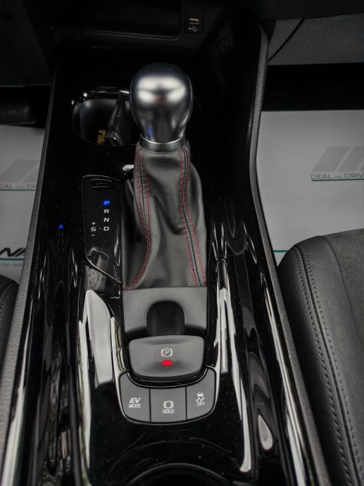 Toyota C-HR 2,0 Hybrid CVT GR Sport, fotografija 18