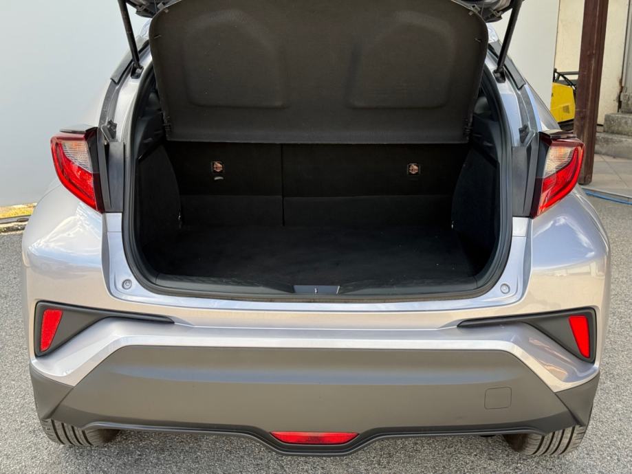 Toyota C-HR Hybrid 1,8 BUSINESS | Tvorničko Jamstvo, fotografija 13