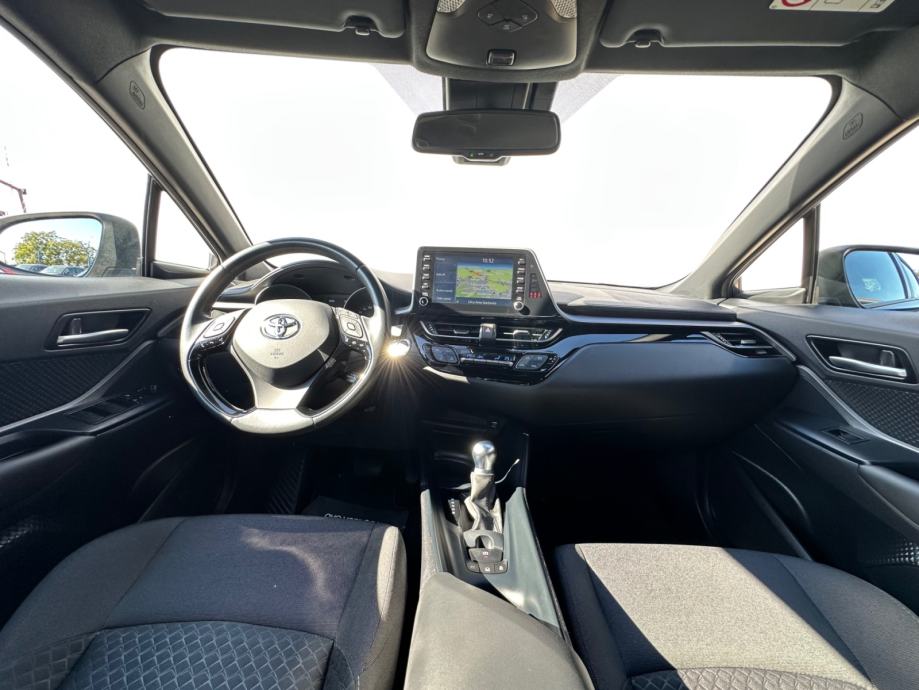 Toyota C-HR Hybrid 1,8 C-HIC | Tvorničko Jamstvo, fotografija 4