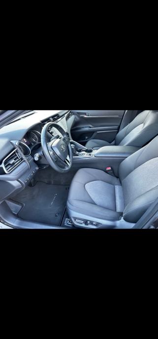 Toyota Camry 2,5 automatik, fotografija 3