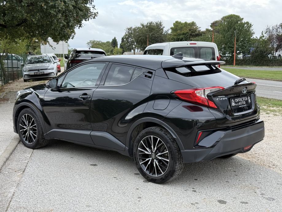 TOYOTA CH-R 1.8 Hybrid E - CVT - *Business* - 2019. Godina - Servisna!, fotografija 5