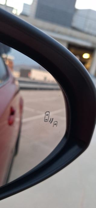 Toyota CH-R 2020 1.8 Automatik, fotografija 18