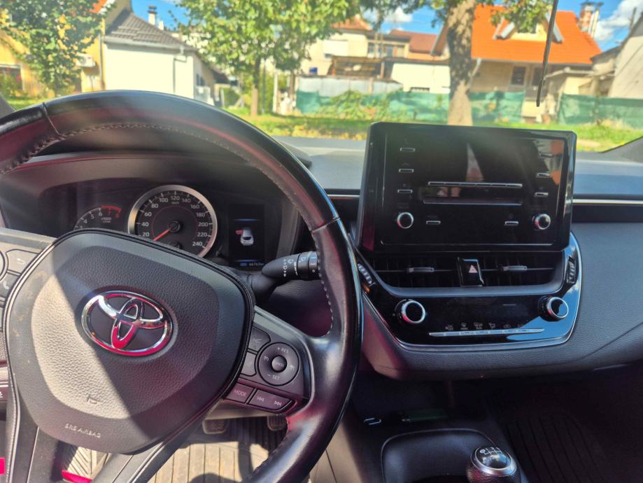 Toyota Corolla 1,2 Turbo, fotografija 6