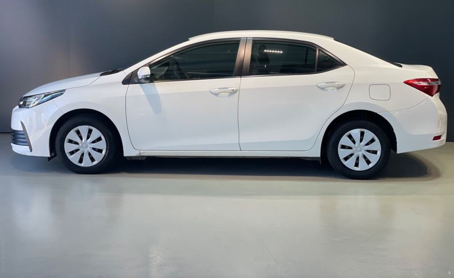 Toyota Corolla 1,33 TERRA 58000 km, fotografija 5
