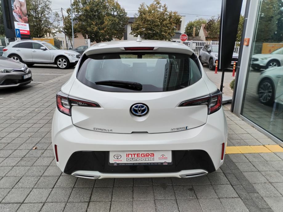 Toyota Corolla 1,8 Hybrid, 4 GOD. GARANCIJE, EL. SERVISNA, TOP STANJE, fotografija 6