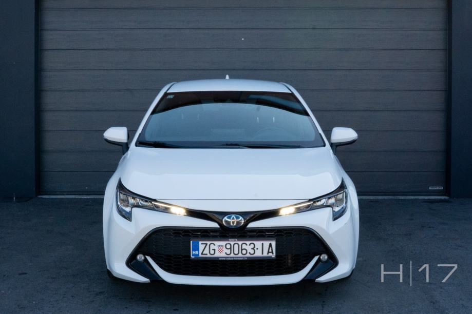 Toyota Corolla 1,8 Hybrid, SOL, CVT, nema prijenosa, pogled izvana - slika 2