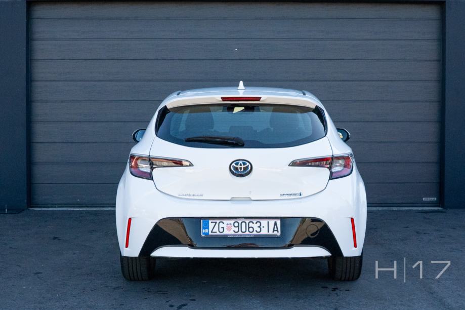 Toyota Corolla 1,8 Hybrid, SOL, CVT, nema prijenosa, pogled izvana - slika 5