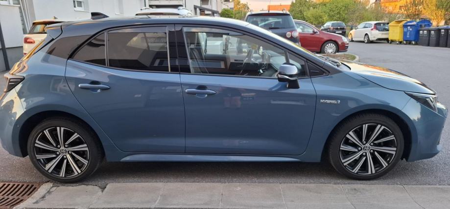 Toyota Corolla 1.8 Hybrid Style, JAMSTVO DO 2031, Kupljen u HR, fotografija 3