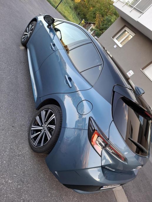 Toyota Corolla 1.8 Hybrid Style, JAMSTVO DO 2031, Kupljen u HR, fotografija 5