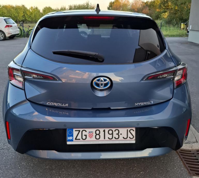 Toyota Corolla 1.8 Hybrid Style, JAMSTVO DO 2031, Kupljen u HR, fotografija 4