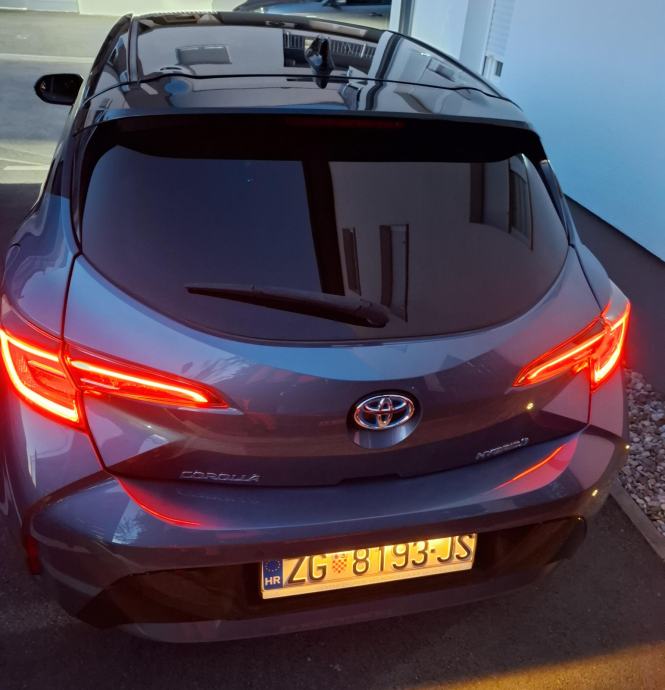 Toyota Corolla 1.8 Hybrid Style, JAMSTVO DO 2031, Kupljen u HR, fotografija 12