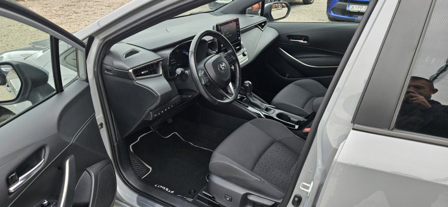 Toyota Corolla 2.0 135kWt FULL OPREMA ***AKCIJA ***, fotografija 13
