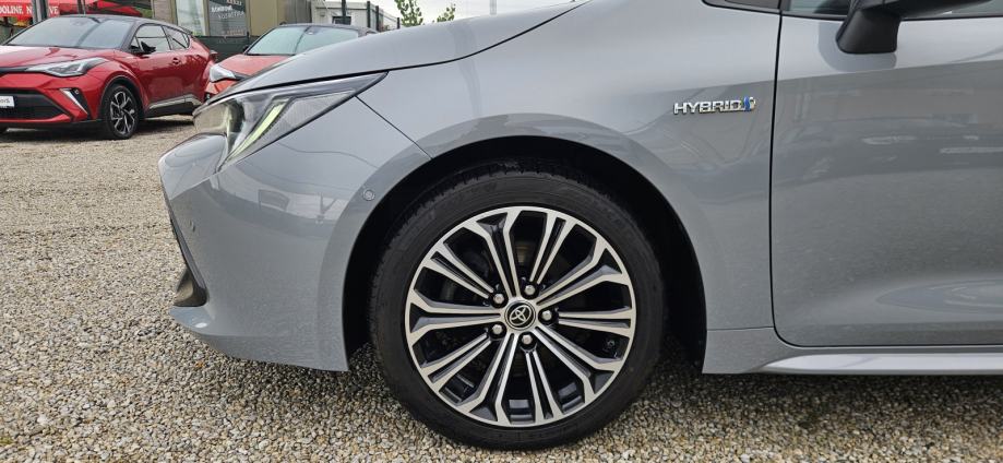 Toyota Corolla 2.0 135kWt FULL OPREMA ***AKCIJA ***, fotografija 9