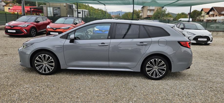 Toyota Corolla 2.0 135kWt FULL OPREMA ***AKCIJA ***, fotografija 8