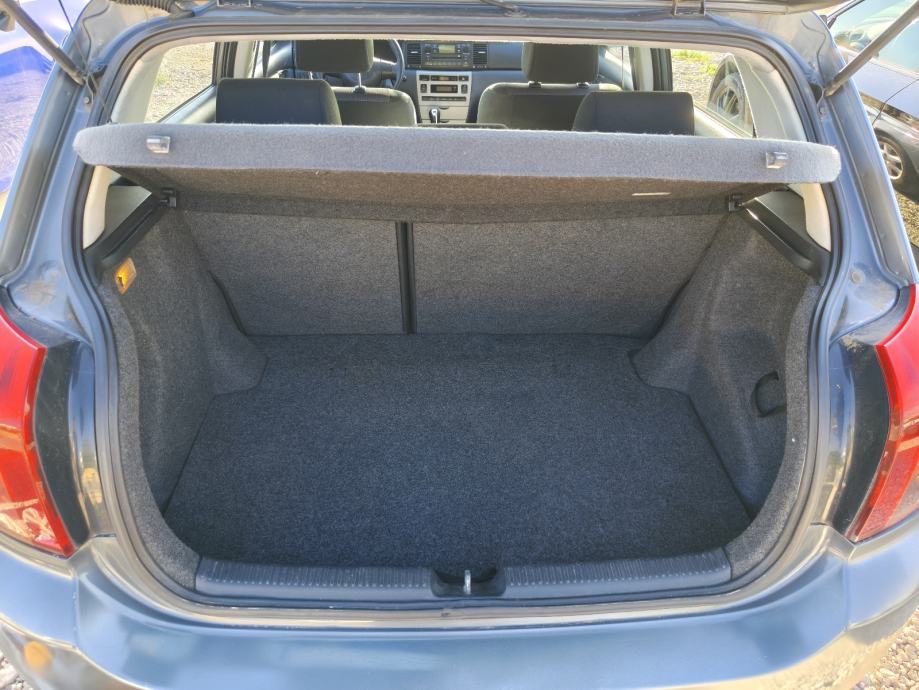 Toyota Corolla 2.0 D-4D, fotografija 12