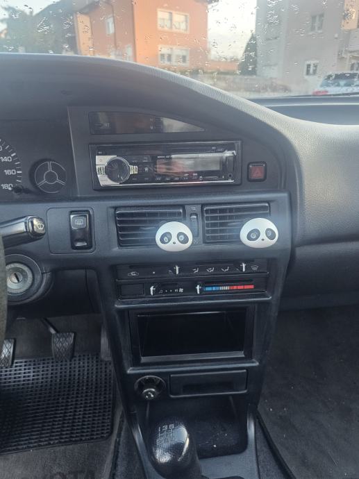 Toyota Corolla Benzin, fotografija 6