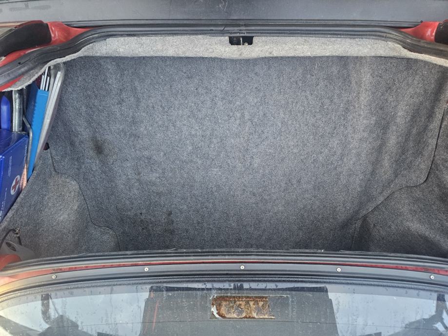Toyota Corolla Benzin, fotografija 9