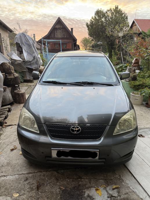 Toyota Corolla d4d 2.0, fotografija 2