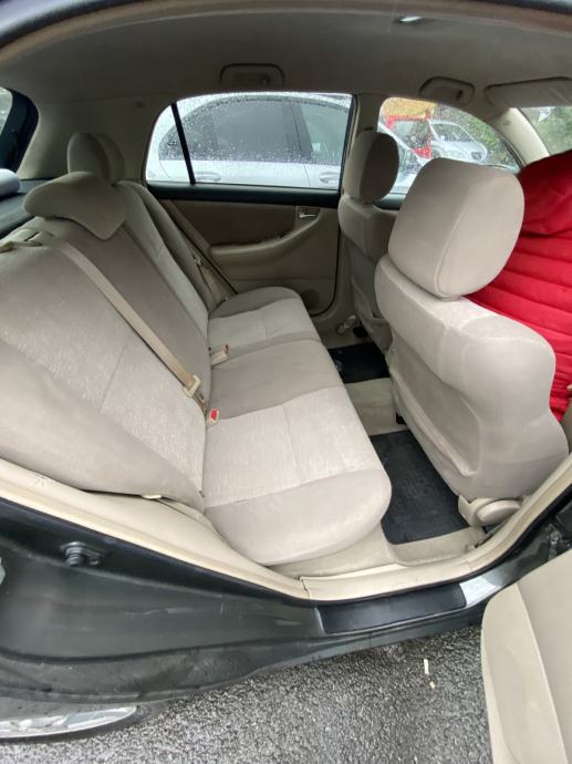 Toyota Corolla d4d 2.0, fotografija 8