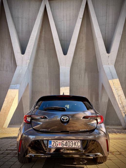 Toyota Corolla HB Hybrid - 140KS - redizajn - 2023. godina, fotografija 5