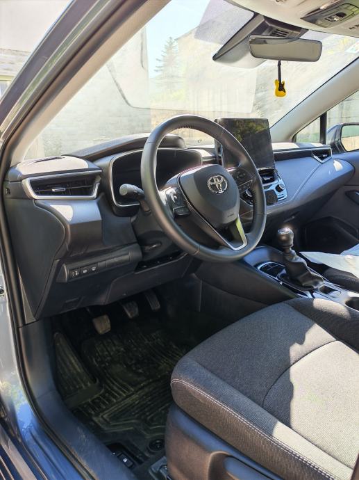 Toyota Corolla Sedan 1,5 VVT-i, fotografija 14