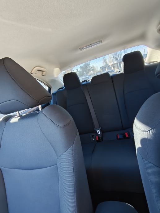 Toyota Corolla Sedan 1,5 VVT-i, fotografija 8
