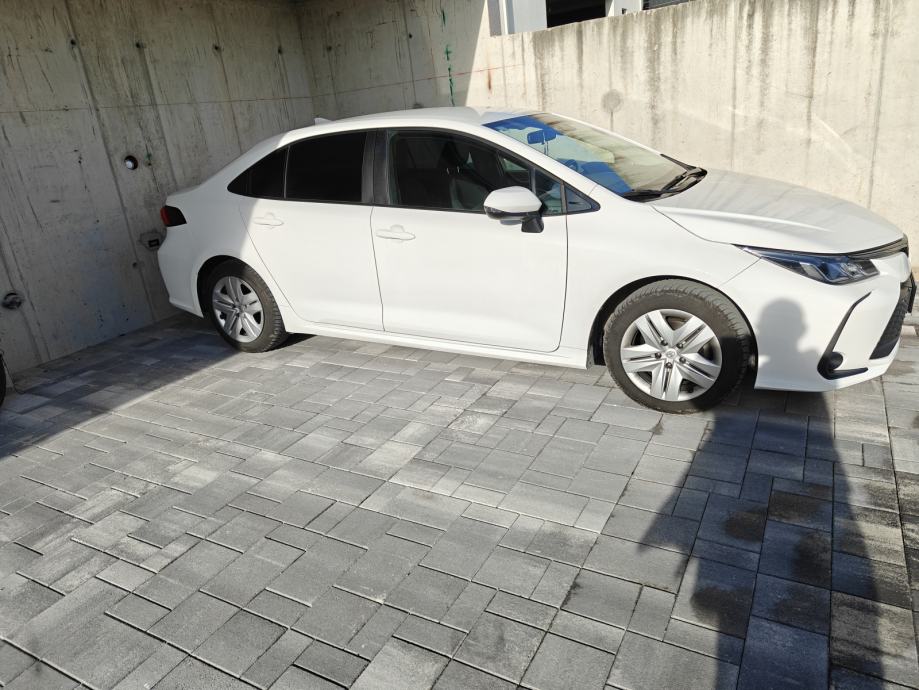 Toyota Corolla Sedan 1,5 VVT-i, fotografija 4