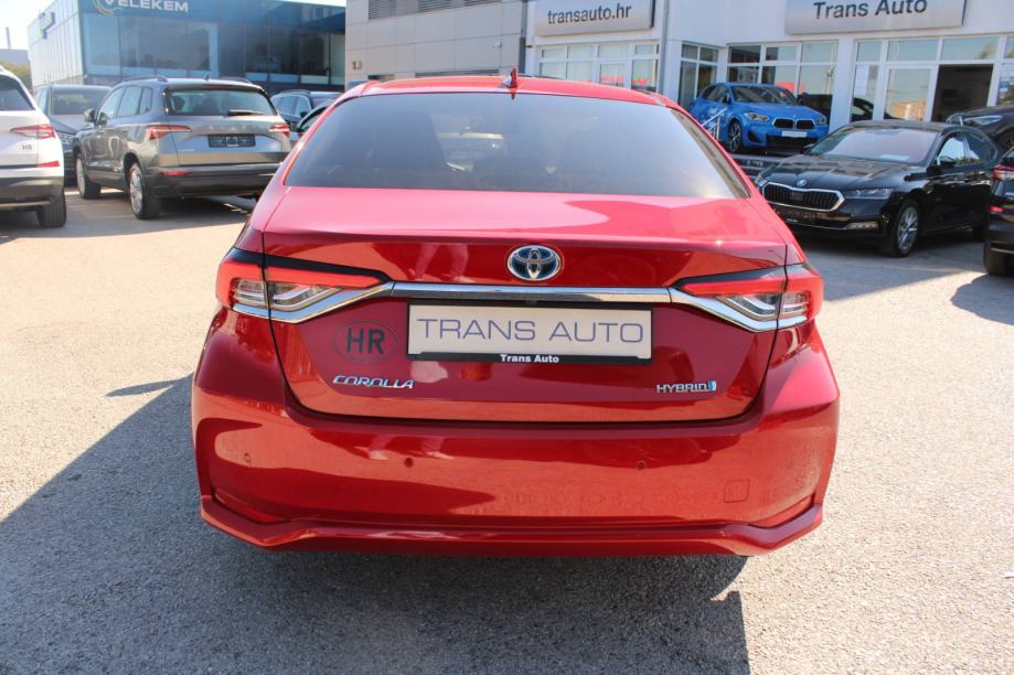 Toyota Corolla Sedan 1.8 Hybrid Sol AUTOMATIK - nije uvoz, fotografija 6