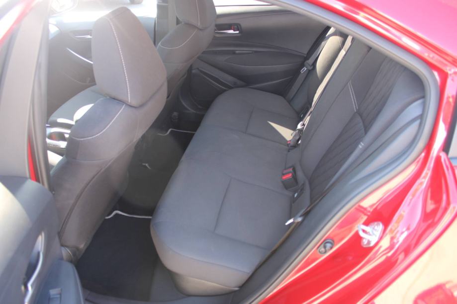 Toyota Corolla Sedan 1.8 Hybrid Sol AUTOMATIK - nije uvoz, fotografija 10