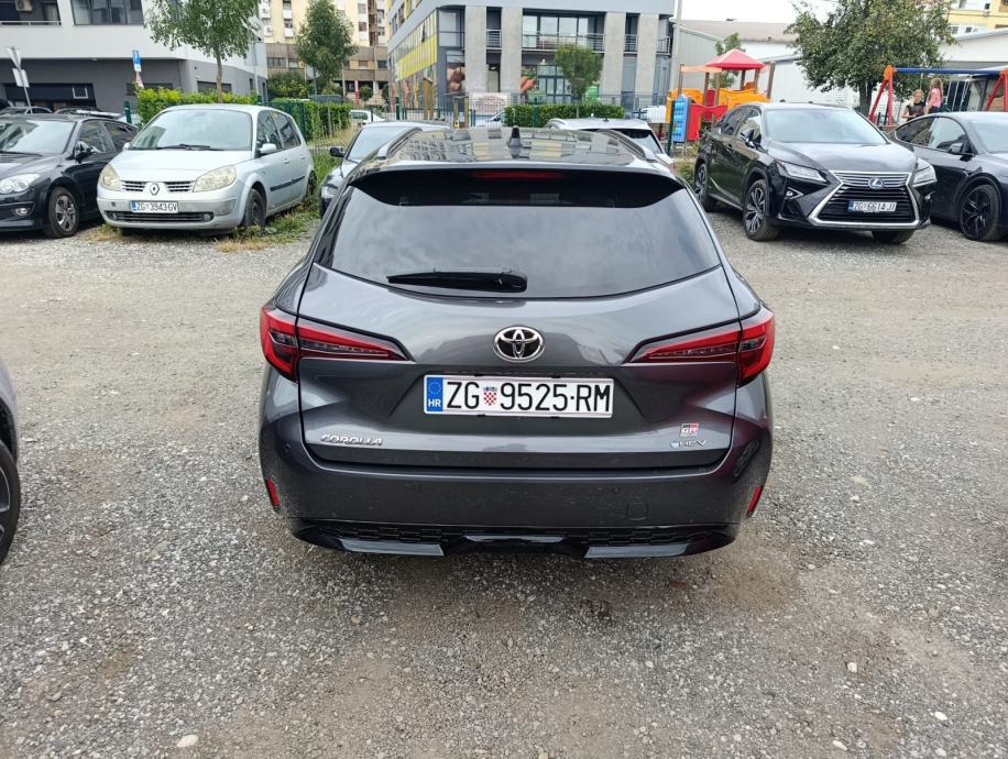 Toyota Corolla TS 1.8 HEV E-CVT GR SPORT, fotografija 3