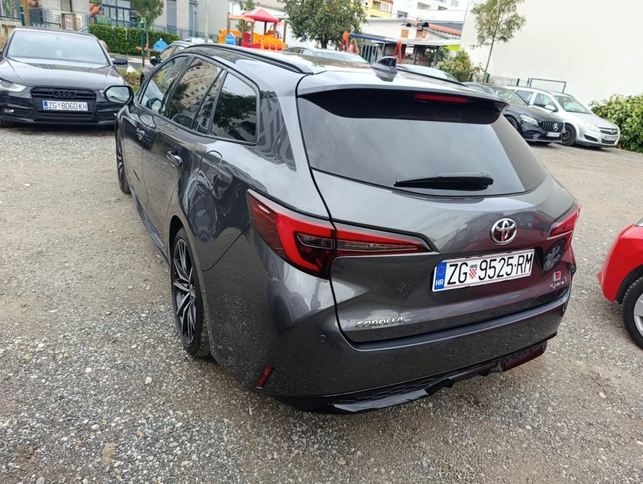 Toyota Corolla TS 1.8 HEV E-CVT GR SPORT, fotografija 2